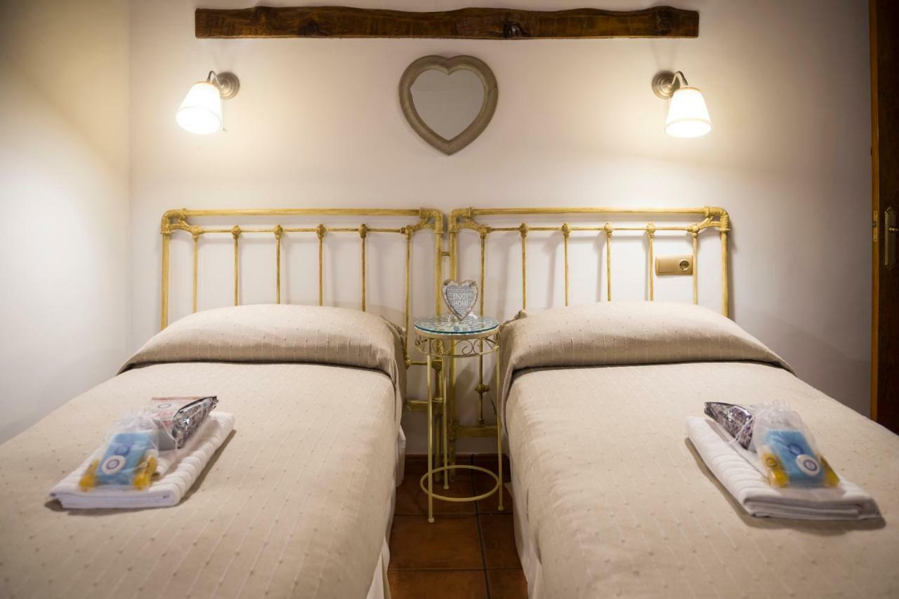 Casa Las Cadenas Úbeda Esterno foto